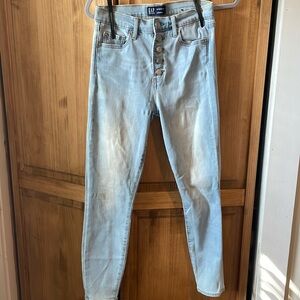 Gap, full button fly, light blue, legging jeans